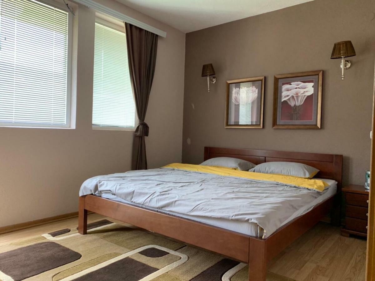 Apartmani Alo Alo Плав Екстериор снимка